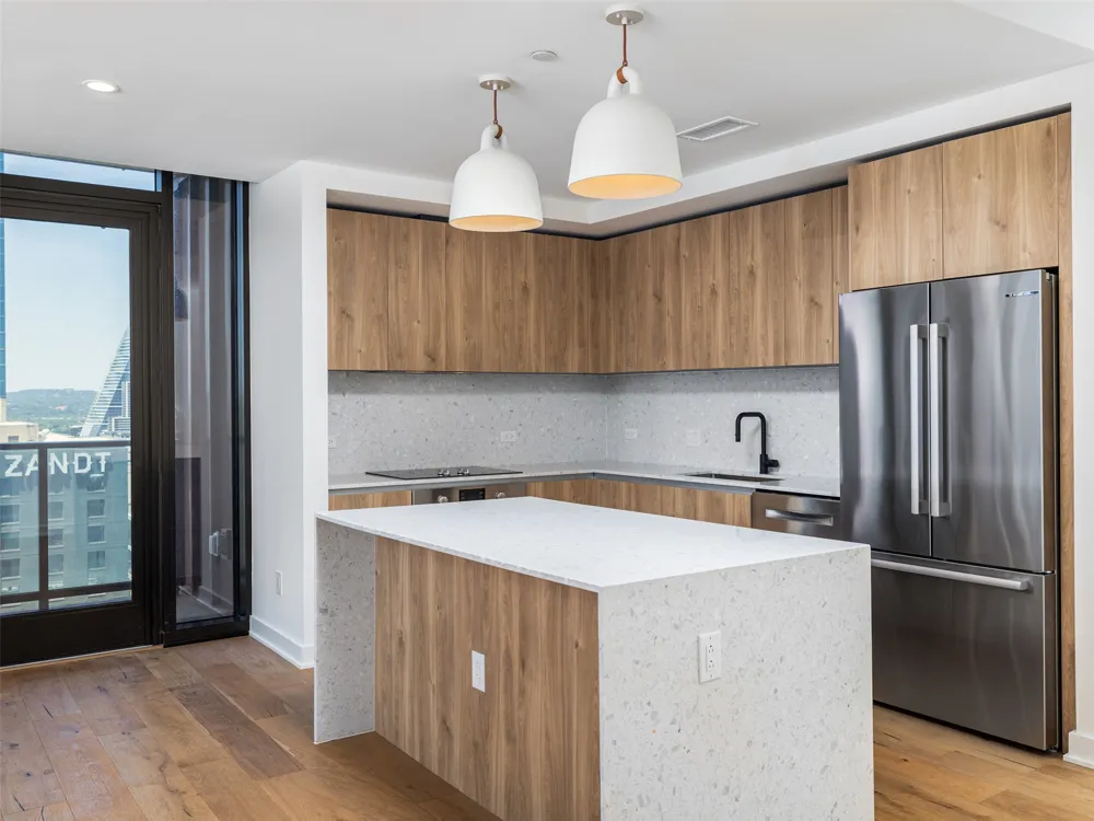 84 East Avenue #1309 Austin, TX 78701