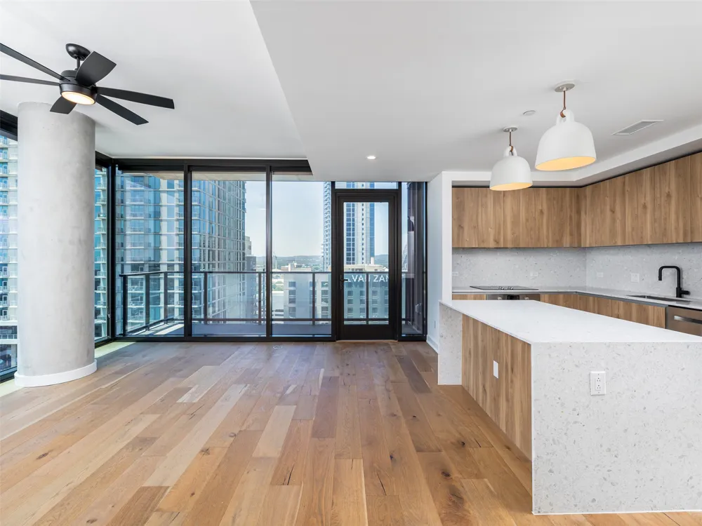 84 East Avenue #1309 Austin, TX 78701