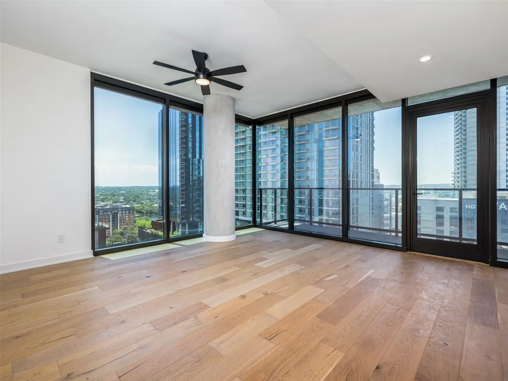 84 East Avenue #1309 Austin, TX 78701