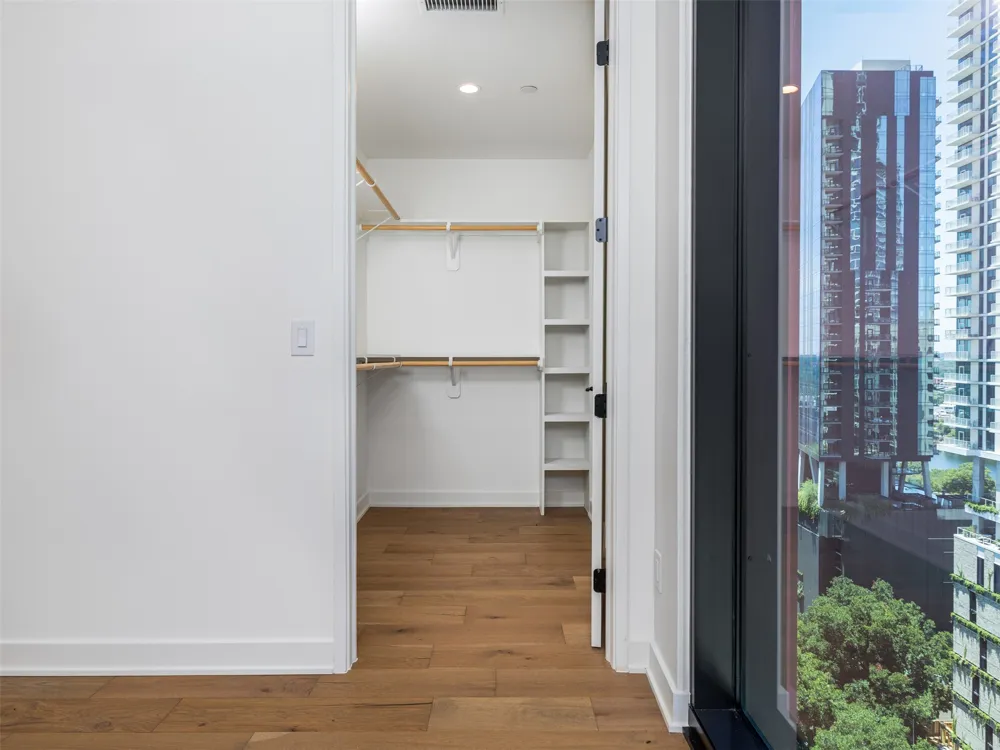 84 East Avenue #1309 Austin, TX 78701