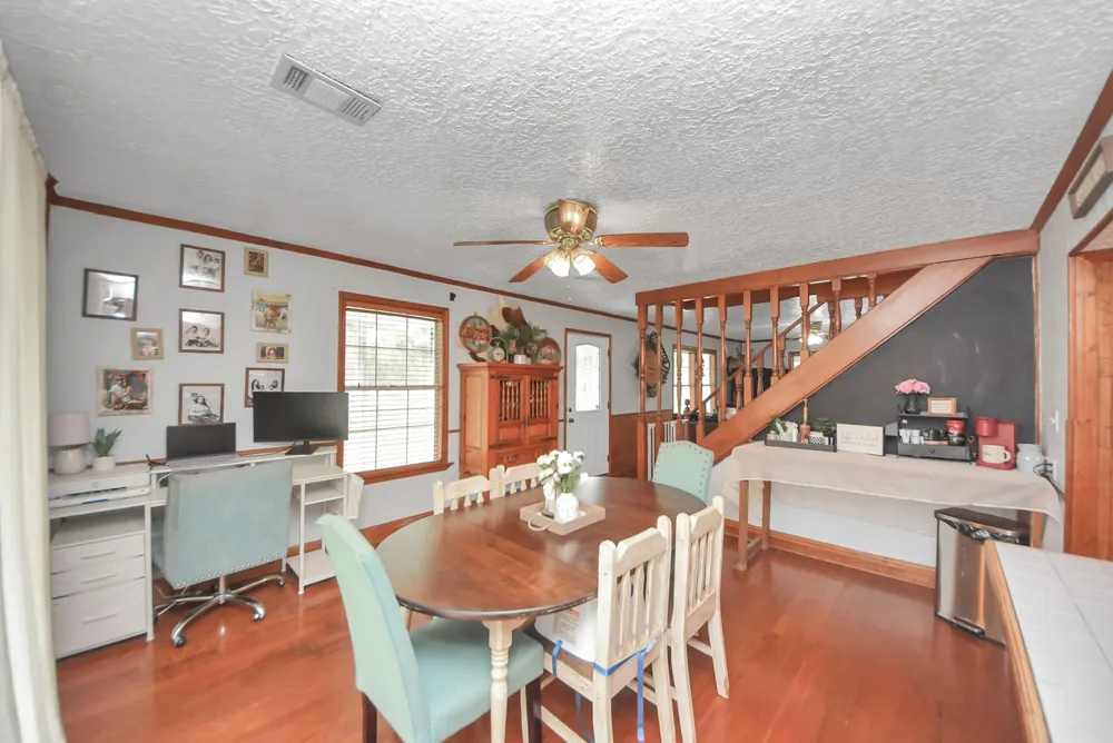 1054 County Road 650 Dayton, TX 77535
