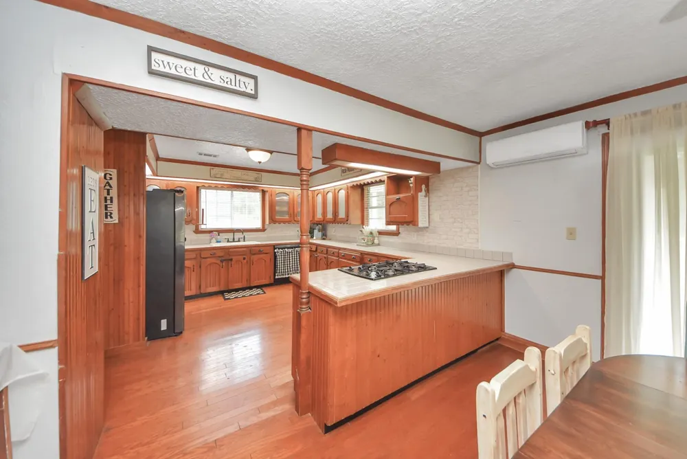1054 County Road 650 Dayton, TX 77535