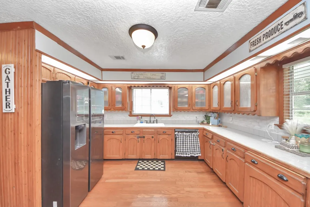 1054 County Road 650 Dayton, TX 77535