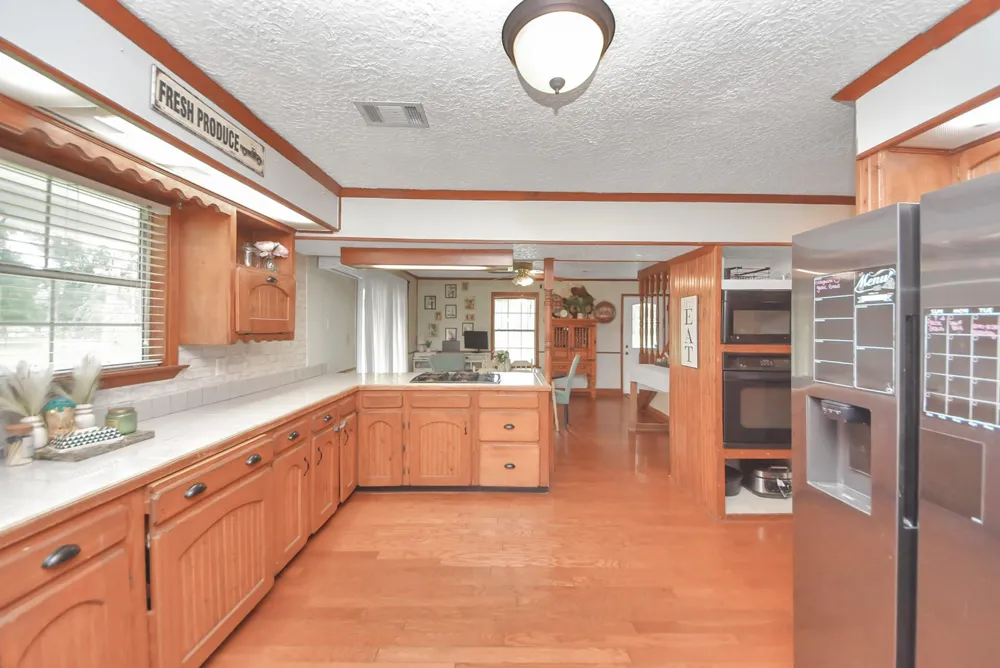 1054 County Road 650 Dayton, TX 77535