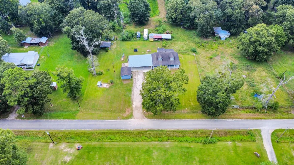 1054 County Road 650 Dayton, TX 77535