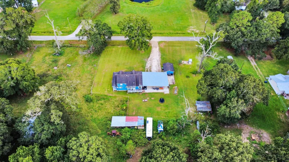 1054 County Road 650 Dayton, TX 77535