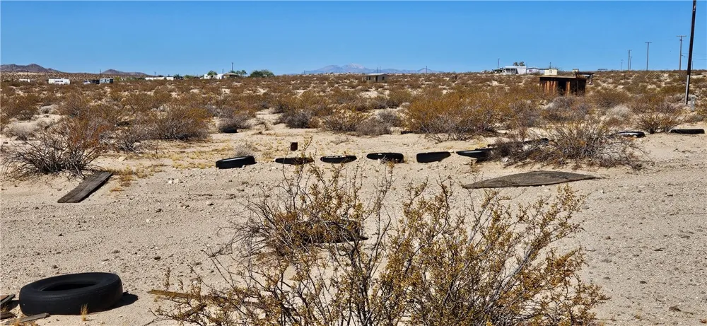 800 Pioneer Trail 29 Palms, CA 92277