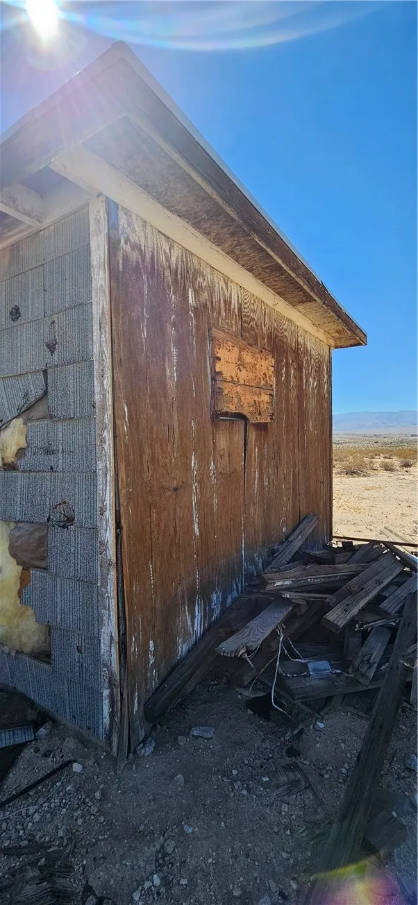 800 Pioneer Trail 29 Palms, CA 92277