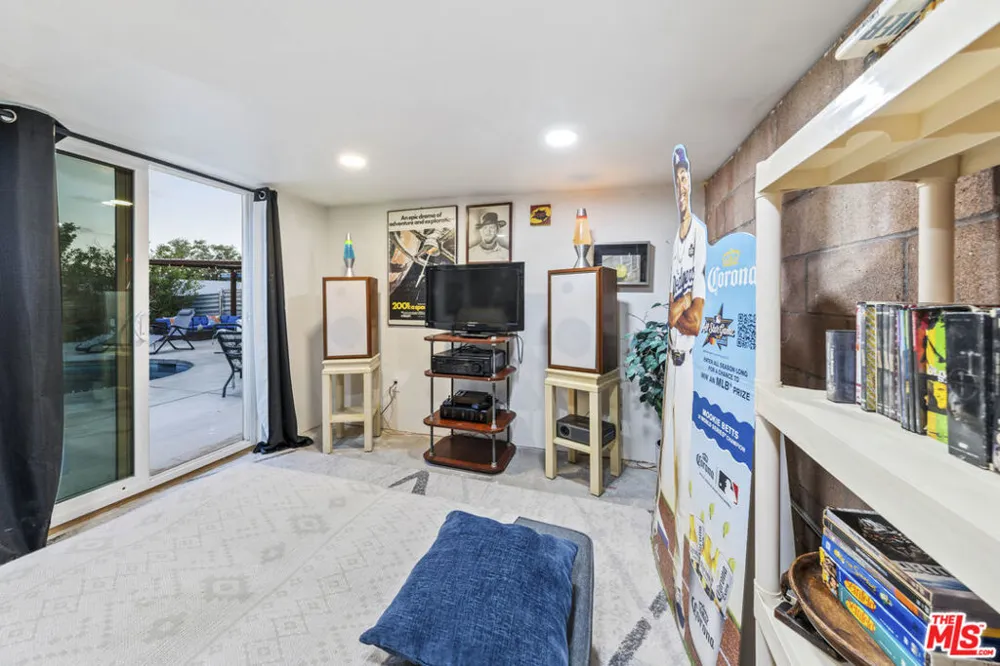 13320 Calle Amapola Desert Hot Springs, CA 92240