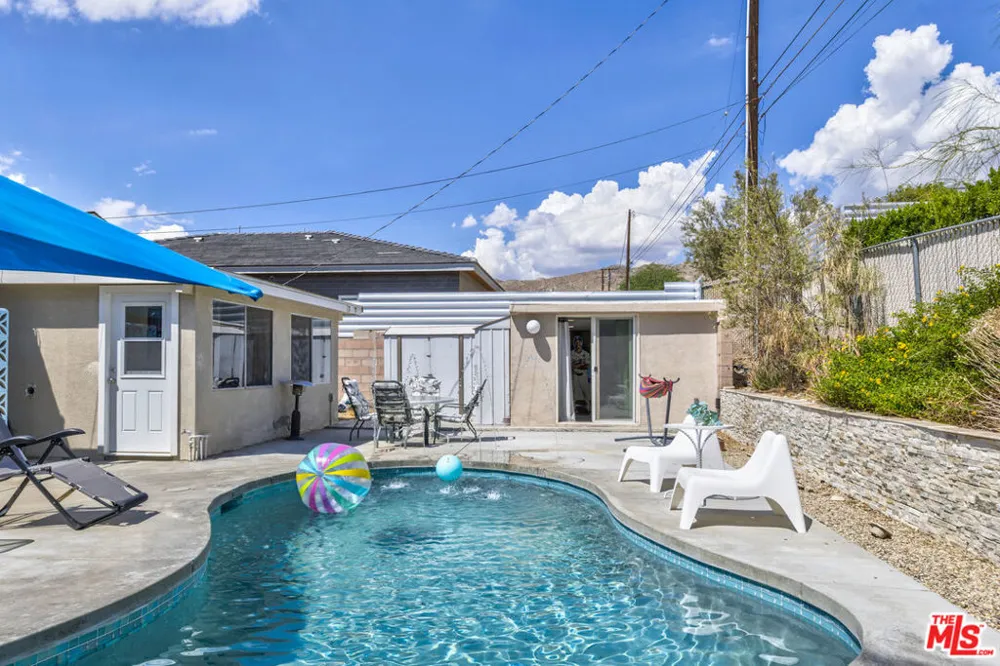 13320 Calle Amapola Desert Hot Springs, CA 92240