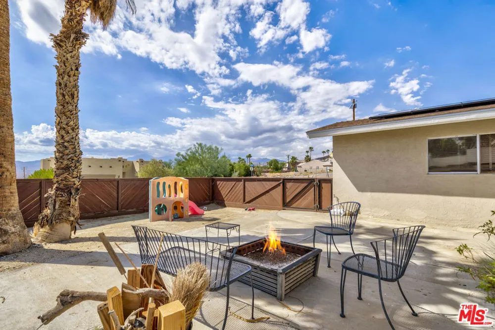 13320 Calle Amapola Desert Hot Springs, CA 92240