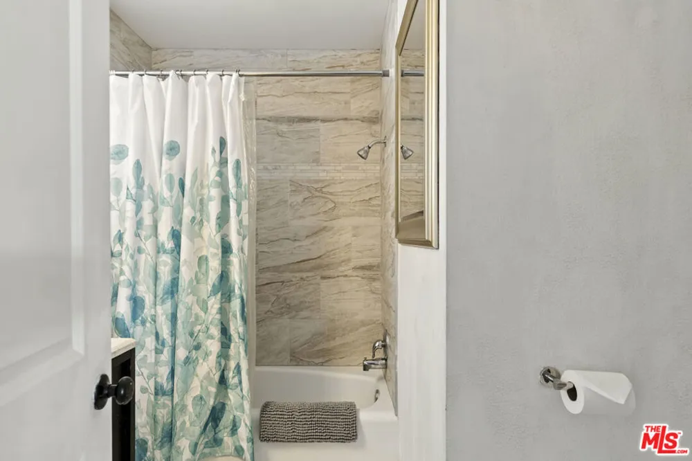 13320 Calle Amapola Desert Hot Springs, CA 92240