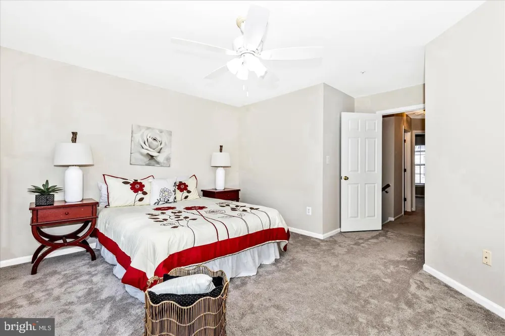 9621 ATHENS PLACE Gaithersburg, MD 20878