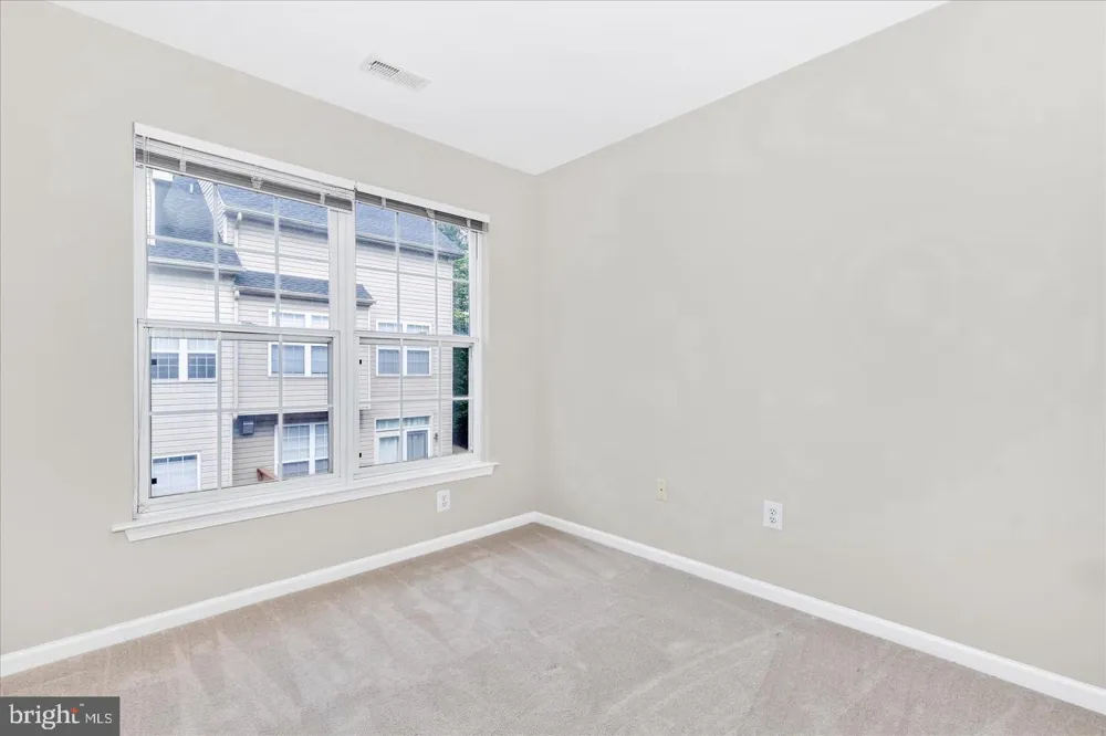 9621 ATHENS PLACE Gaithersburg, MD 20878