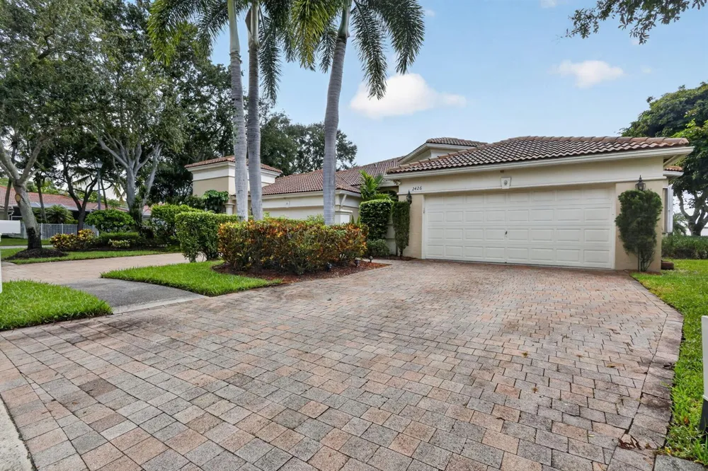 2426 SANDY CAY West Palm Beach, FL 33411