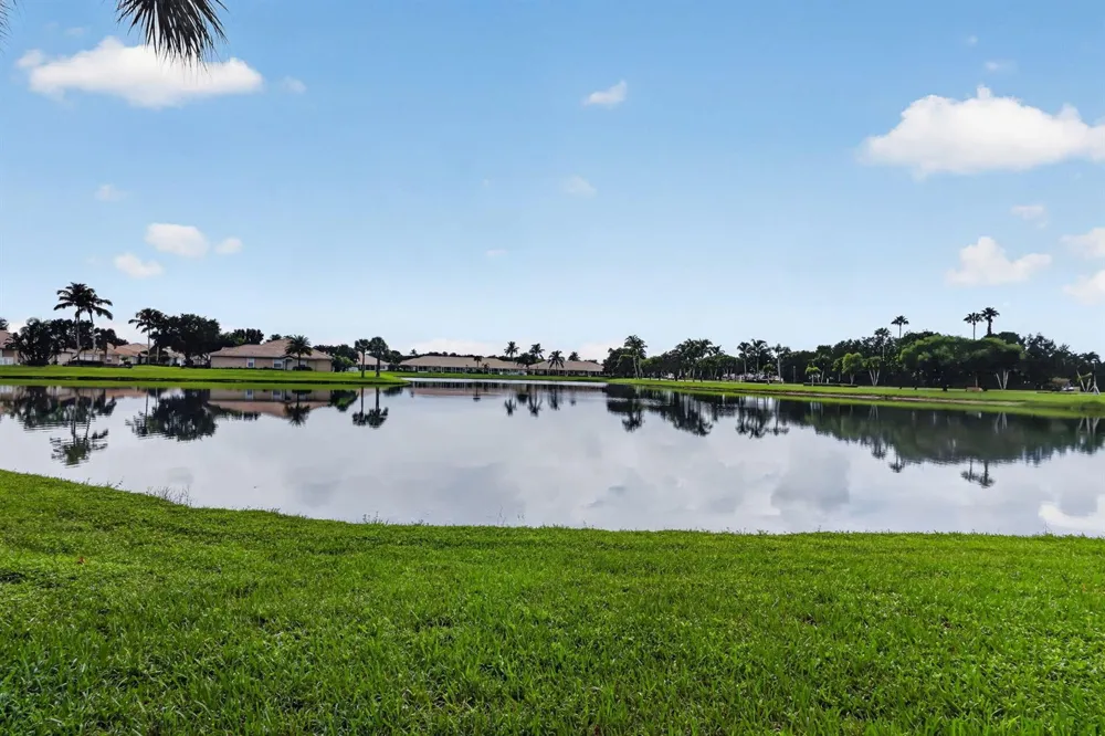2426 SANDY CAY West Palm Beach, FL 33411