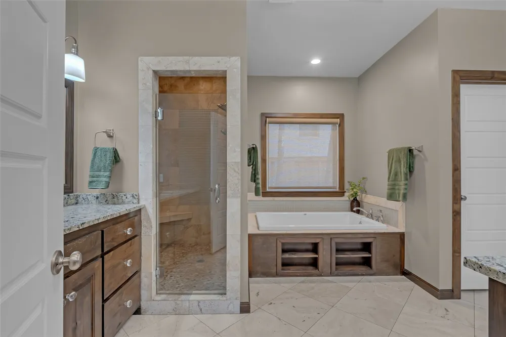10608 S Nandina Court W Jenks, OK 74037