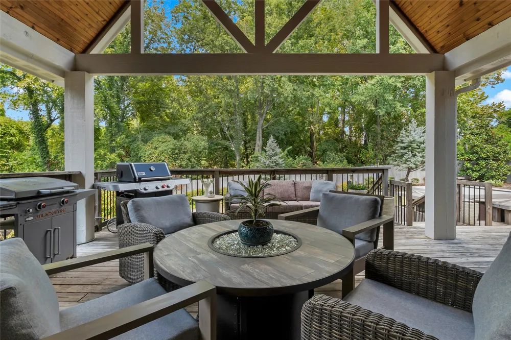 10608 S Nandina Court W Jenks, OK 74037