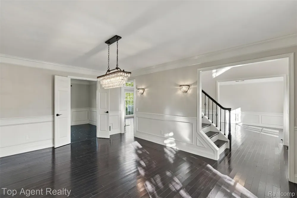 1727 Hillcrest Drive Rochester Hills City, MI 48306
