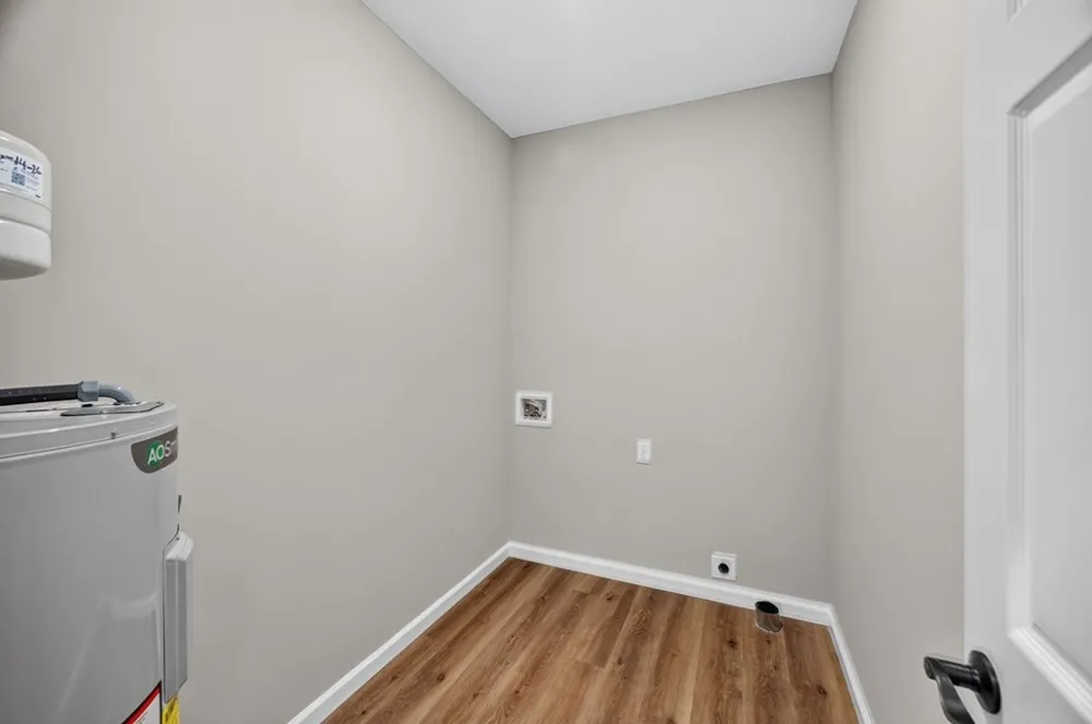 208 E Crawford Ave Monterey, TN 38574