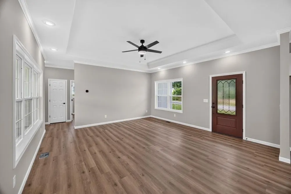 208 E Crawford Ave Monterey, TN 38574