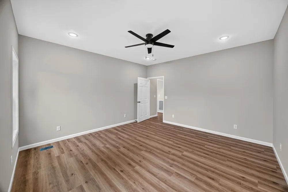 208 E Crawford Ave Monterey, TN 38574