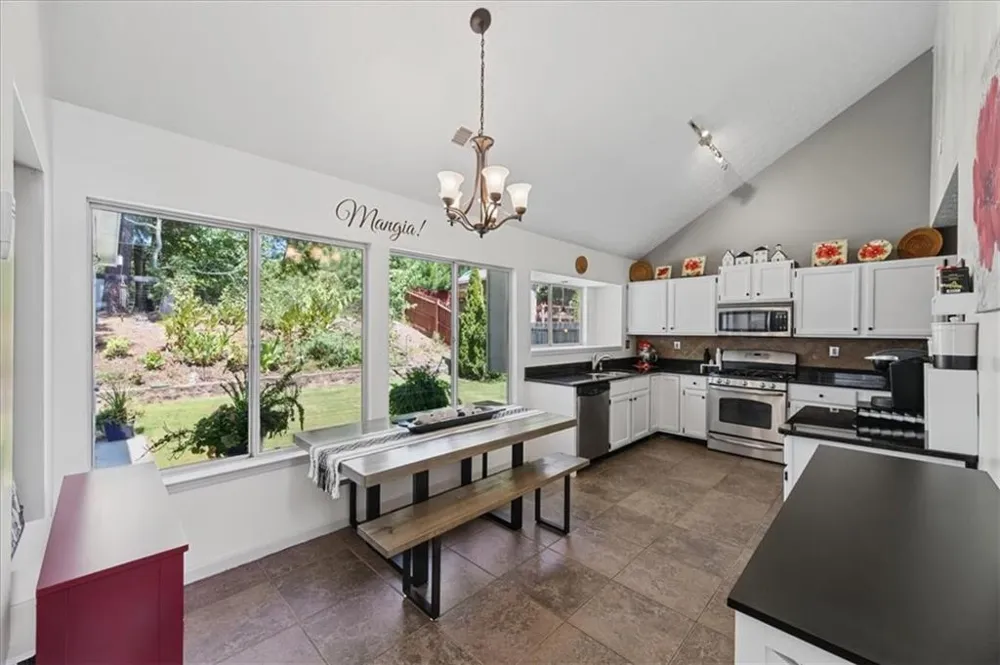 2263 Collinworth Drive Marietta, GA 30062