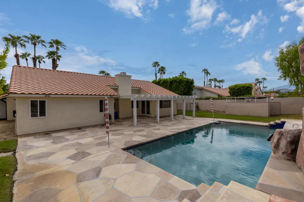 39715 Saint Michael Place Palm Desert, CA 92211