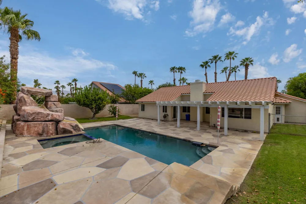 39715 Saint Michael Place Palm Desert, CA 92211