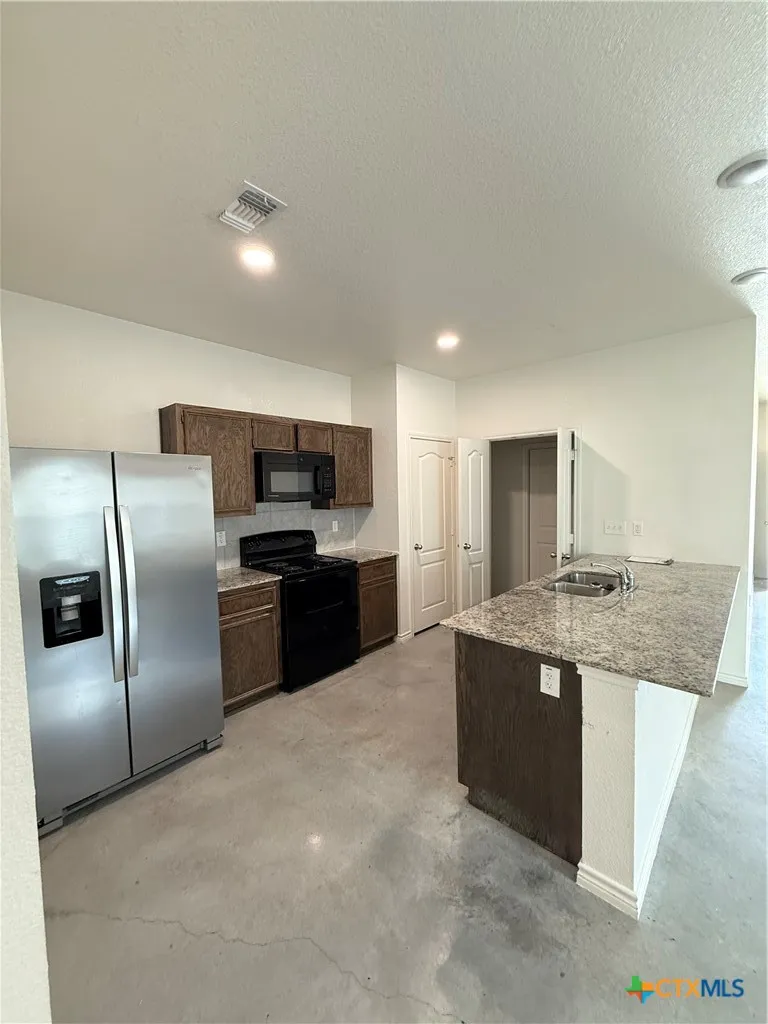 6012 Harriet Tubman Avenue Killeen, TX 76543