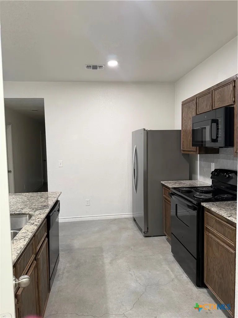 6012 Harriet Tubman Avenue Killeen, TX 76543