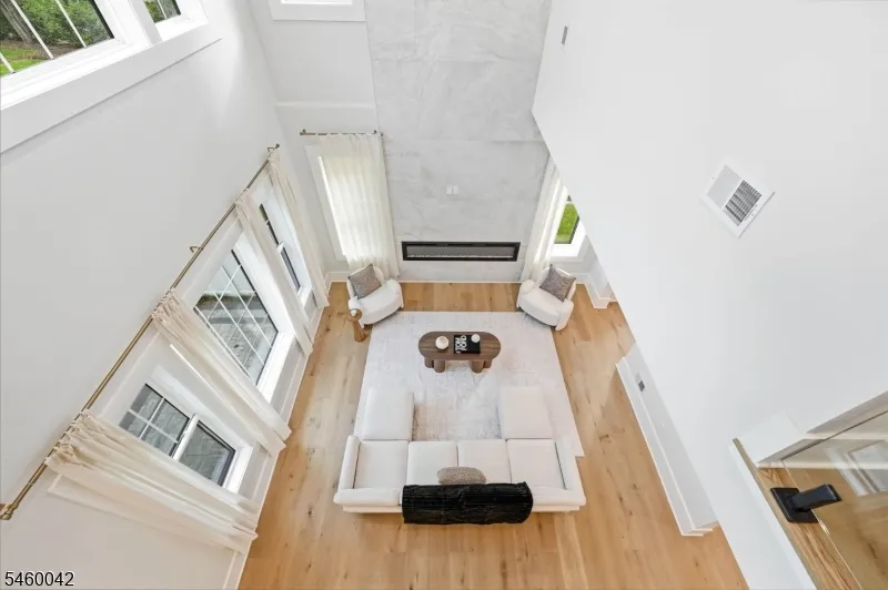 4 Athens Rd Millburn, NJ 07078