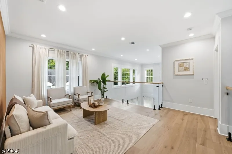4 Athens Rd Millburn, NJ 07078