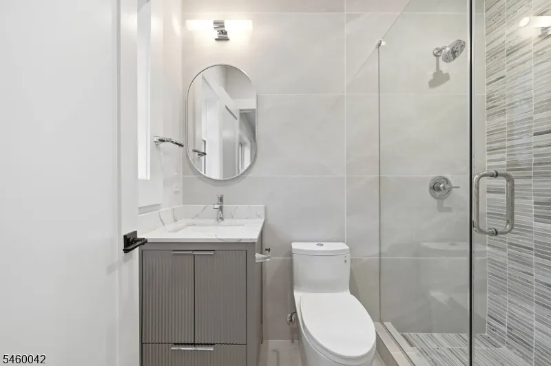 4 Athens Rd Millburn, NJ 07078