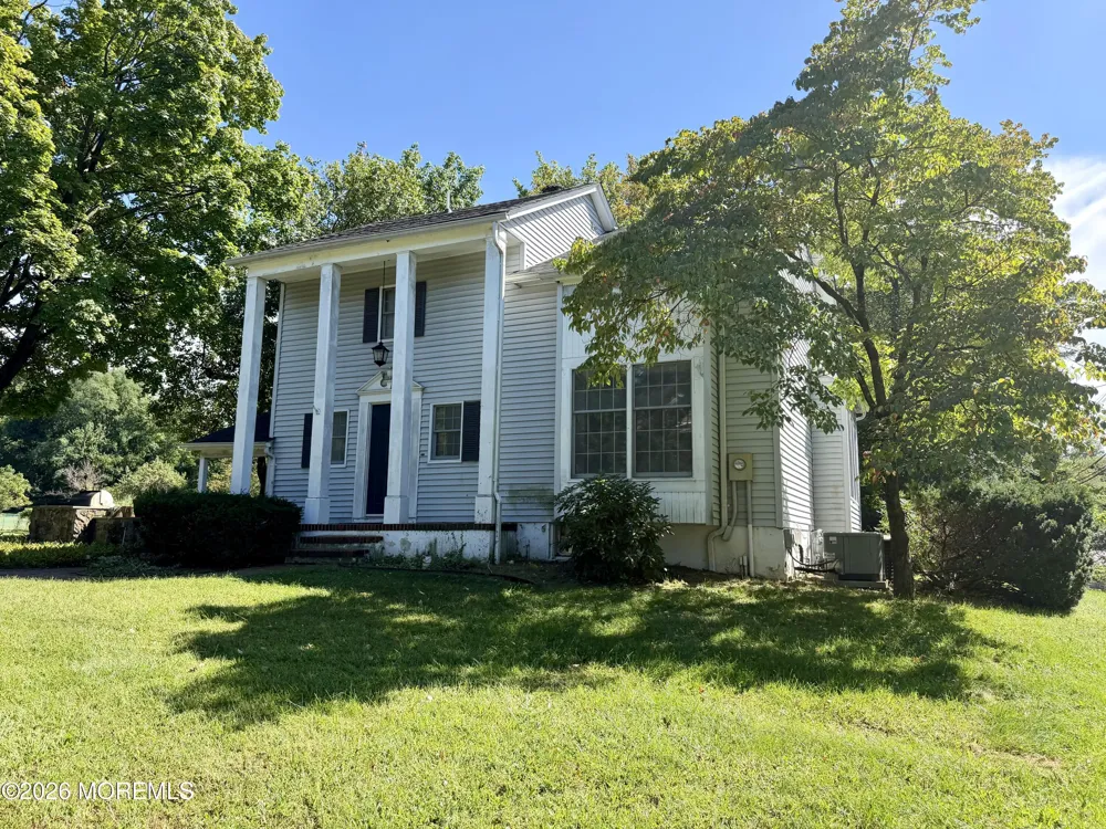 169 Kings Highway Middletown, NJ 07748