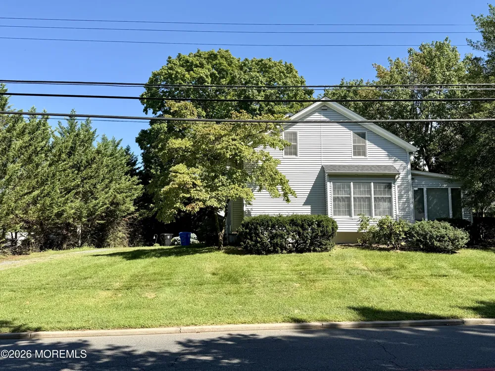 169 Kings Highway Middletown, NJ 07748