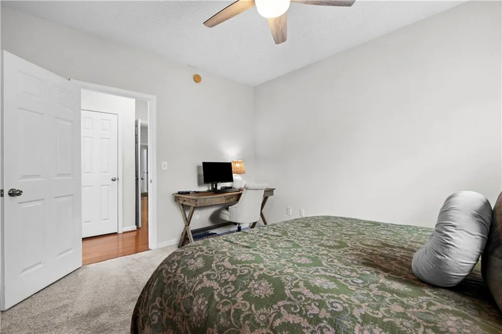 1209 Vinings Forest Lane SE #12 Smyrna, GA 30080