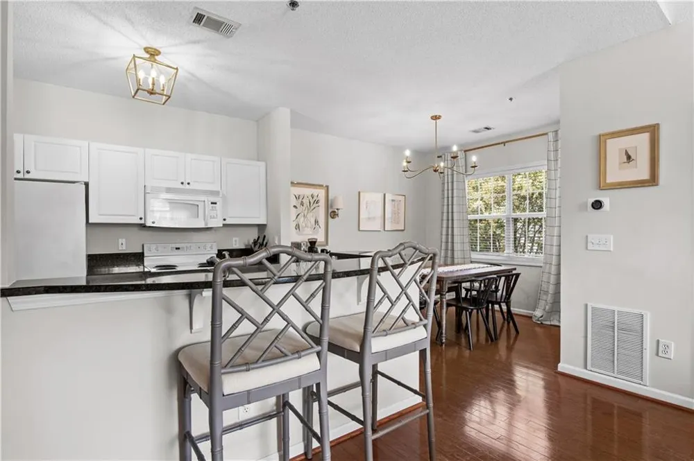 1209 Vinings Forest Lane SE #12 Smyrna, GA 30080