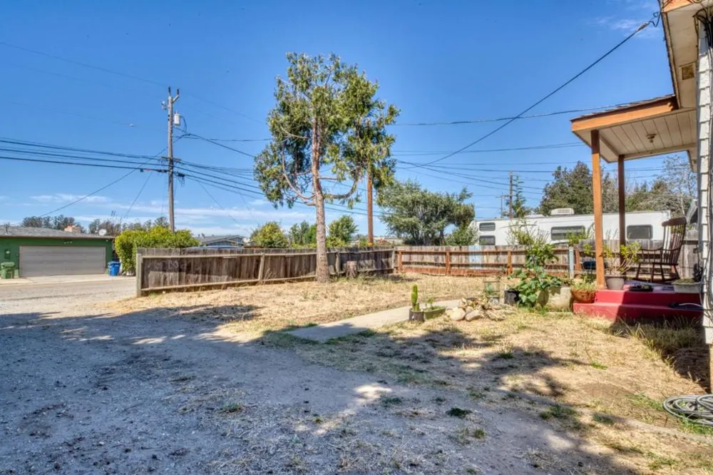 266 Manfre Road Watsonville, CA 95076