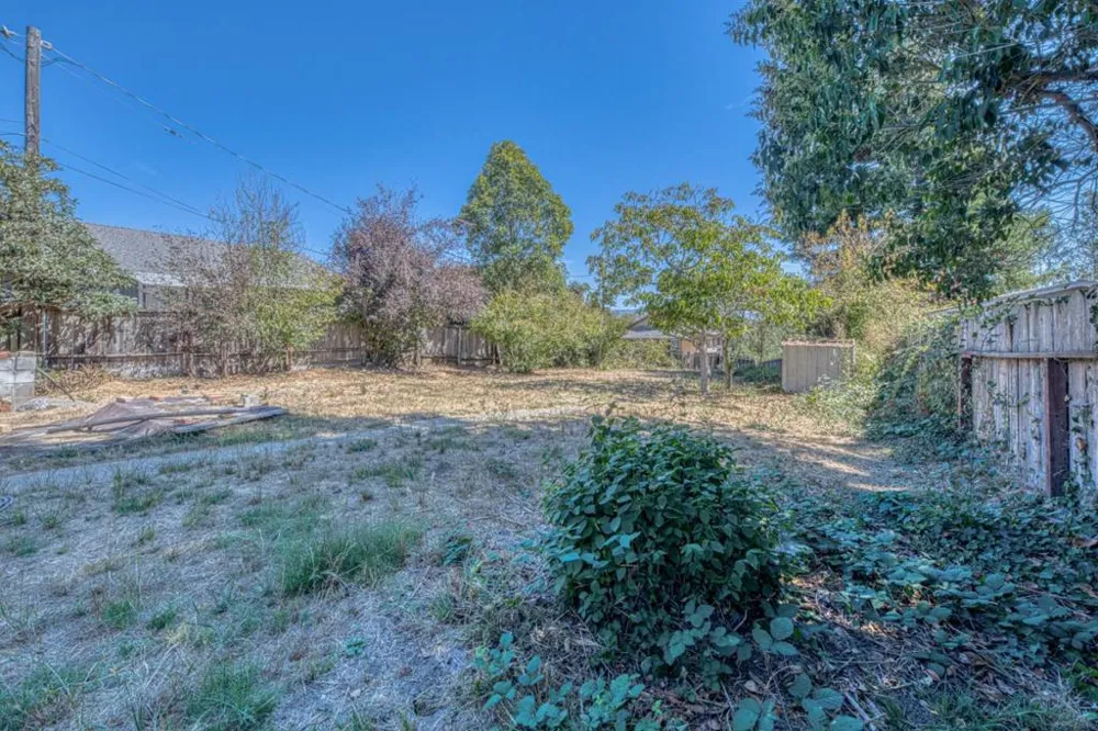 266 Manfre Road Watsonville, CA 95076