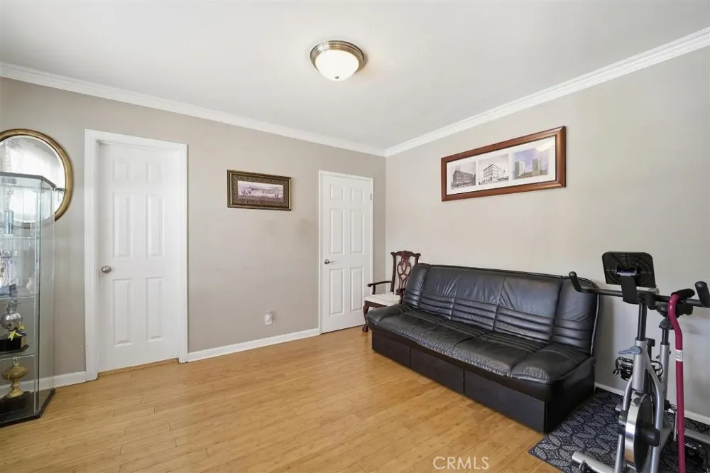 7849 La Habra Buena Park, CA 90620
