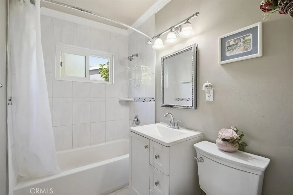 7849 La Habra Buena Park, CA 90620