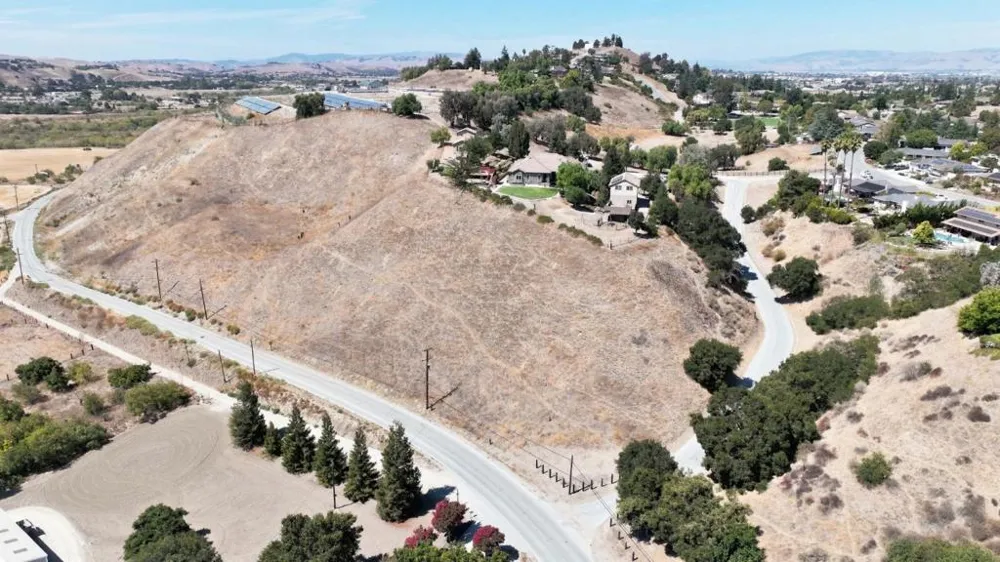603 Tyler Trail Hollister, CA 95023