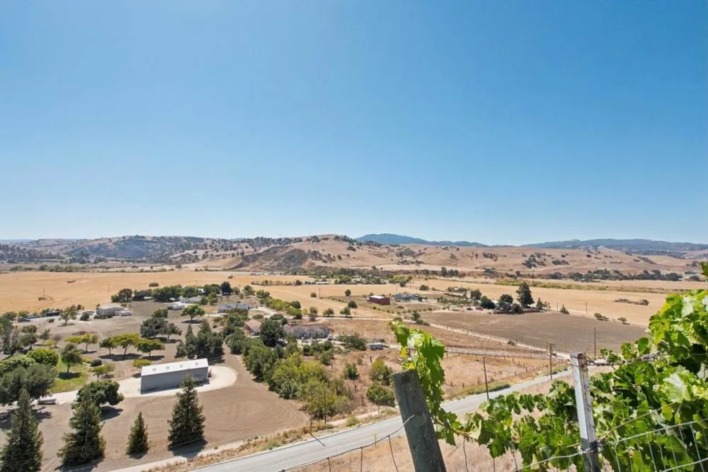 603 Tyler Trail Hollister, CA 95023