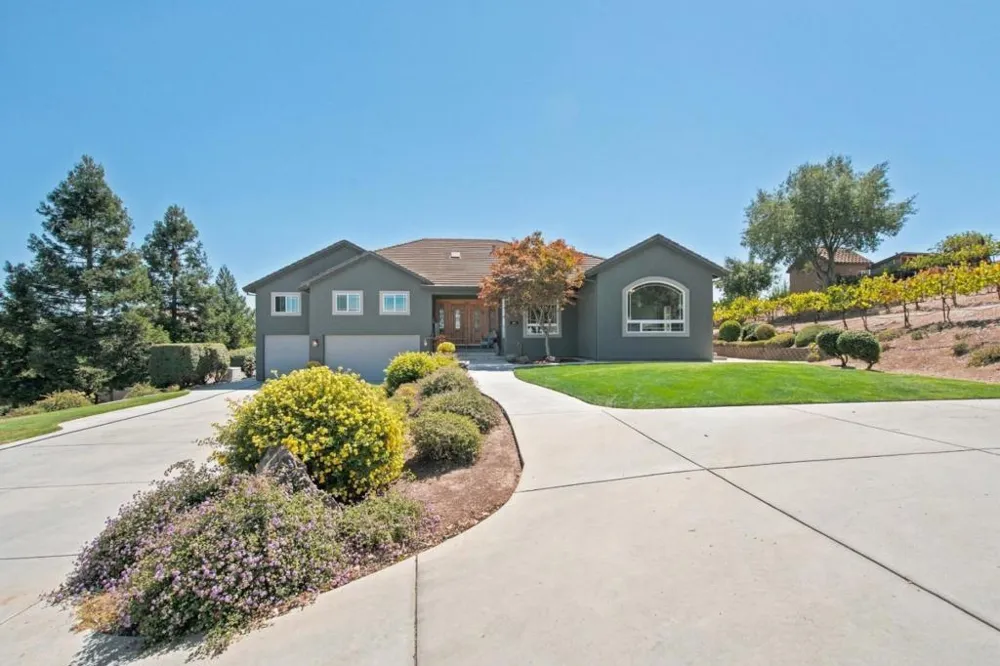603 Tyler Trail Hollister, CA 95023