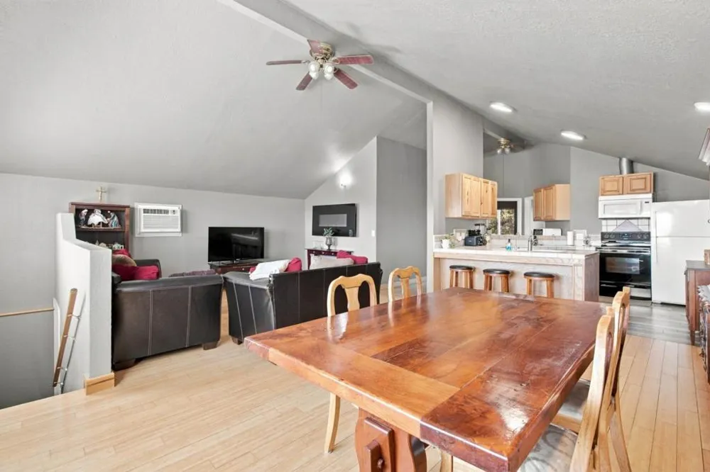 603 Tyler Trail Hollister, CA 95023