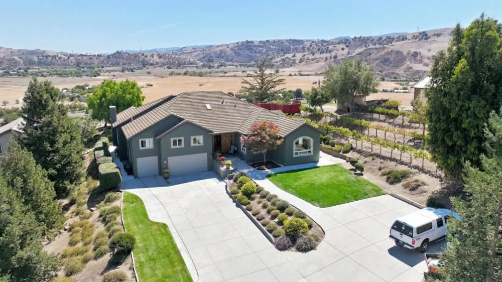 603 Tyler Trail Hollister, CA 95023
