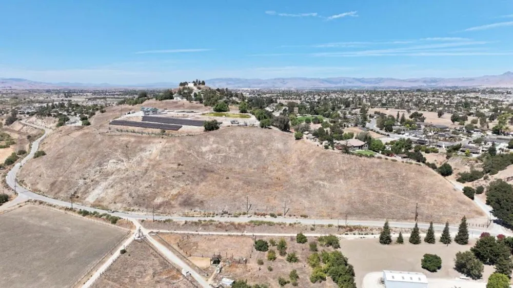 603 Tyler Trail Hollister, CA 95023