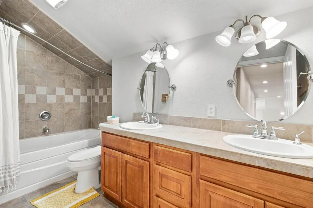 603 Tyler Trail Hollister, CA 95023