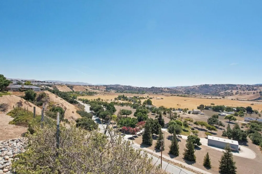 603 Tyler Trail Hollister, CA 95023